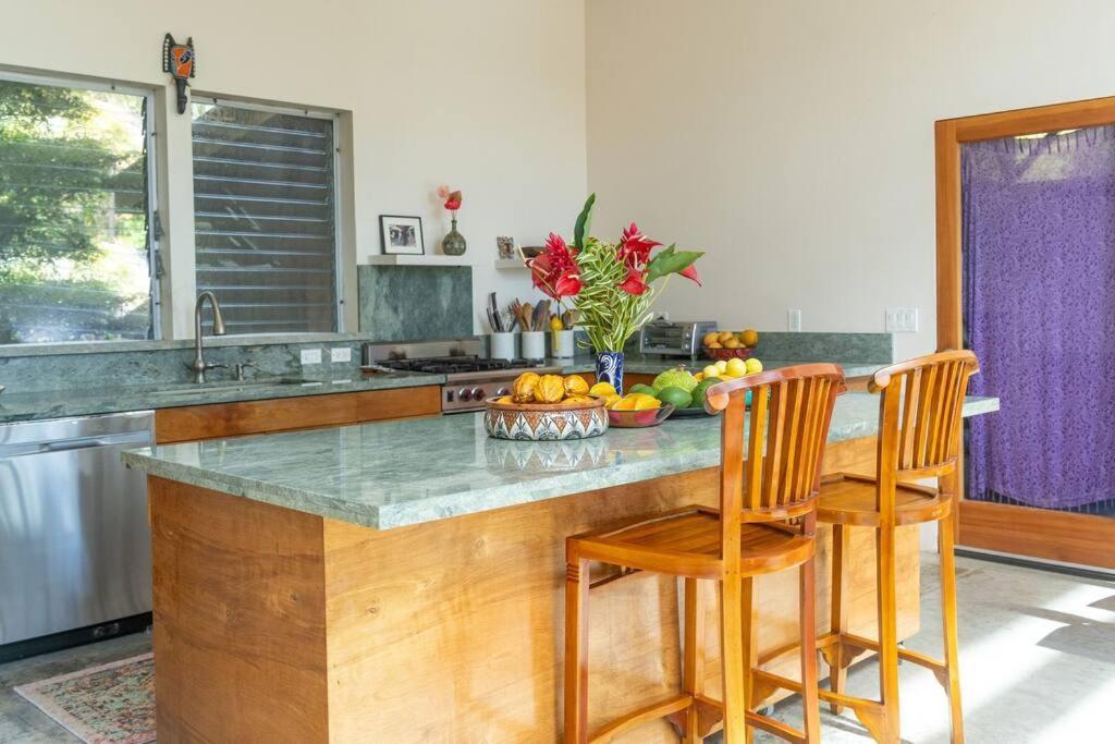 Jungle Haven Ocean Front Eco Villa On Fruit Farm Pahoa Exterior photo